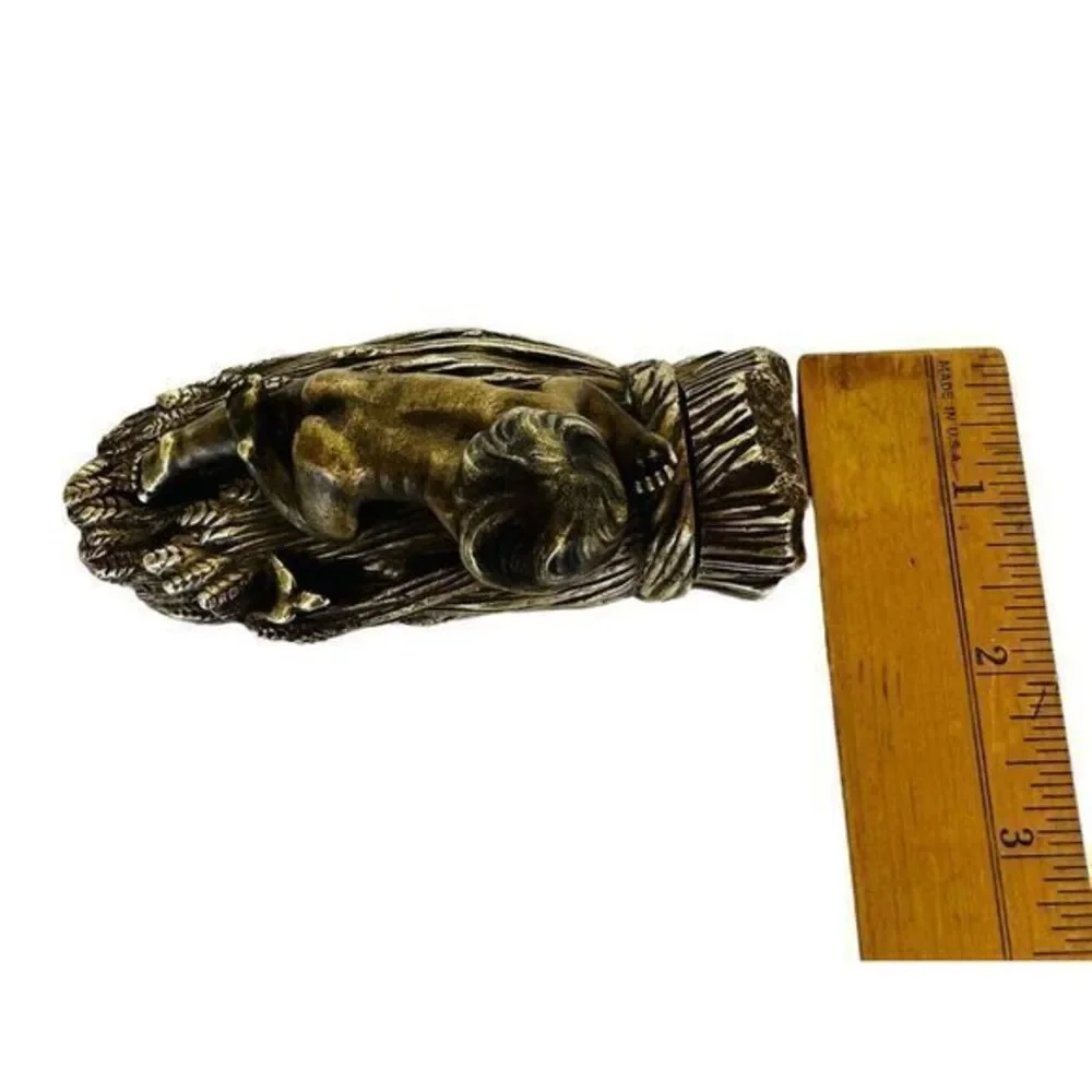 French Bronze and Gilt Metal Box Child & Bird On Wheat Bundle Vintage‎
